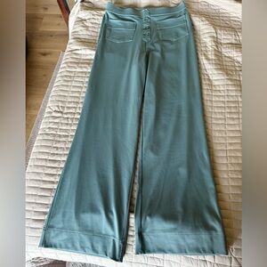 Halara Green Pants